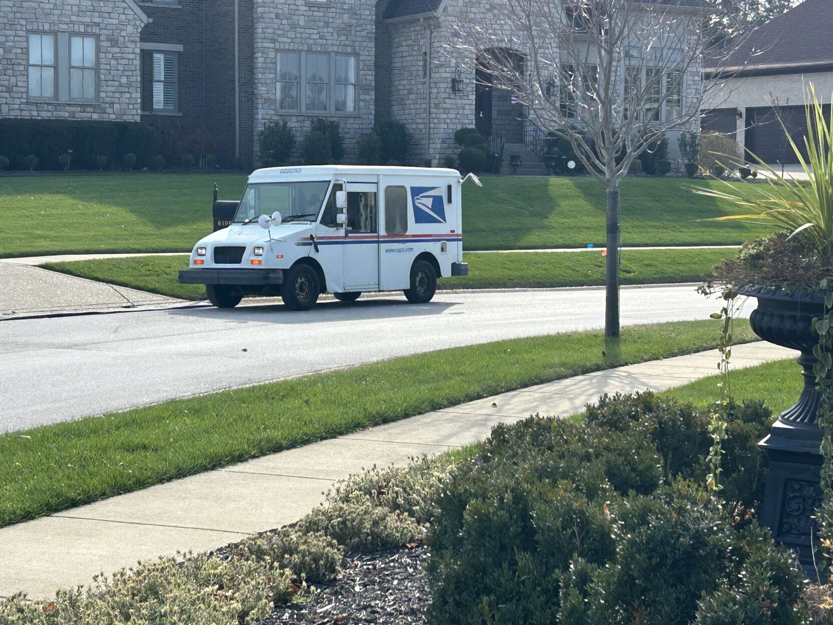 How to prevent theft after thieves caught on camera stealing from Louisville homeowners' mailboxes